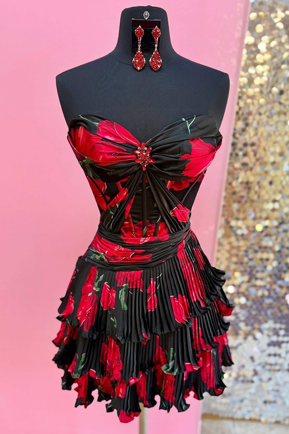 Sparkly Black and Red Floral Pleated Short Corset Homecoming Dress