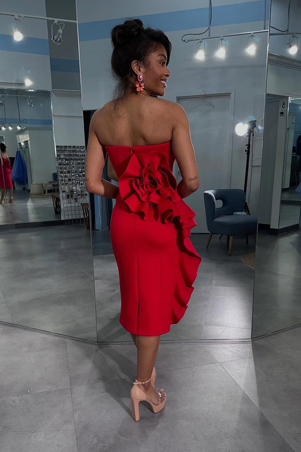 Red Tight Sweetheart Ruffled Midi Homecoming Dress with 3D Flower