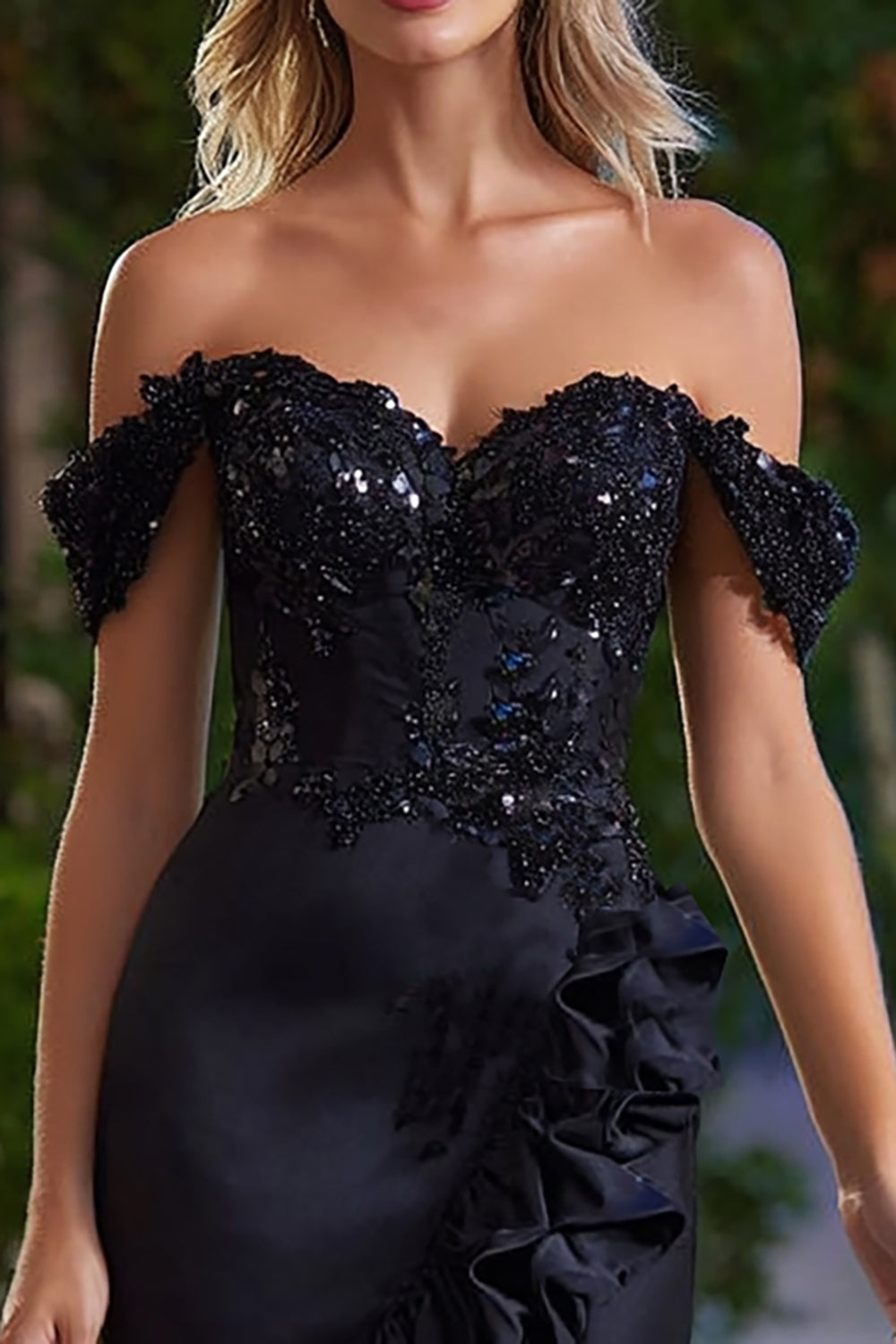 Sparkly Black Satin Beaded Short Tight Cocktail Dress with Ruffles