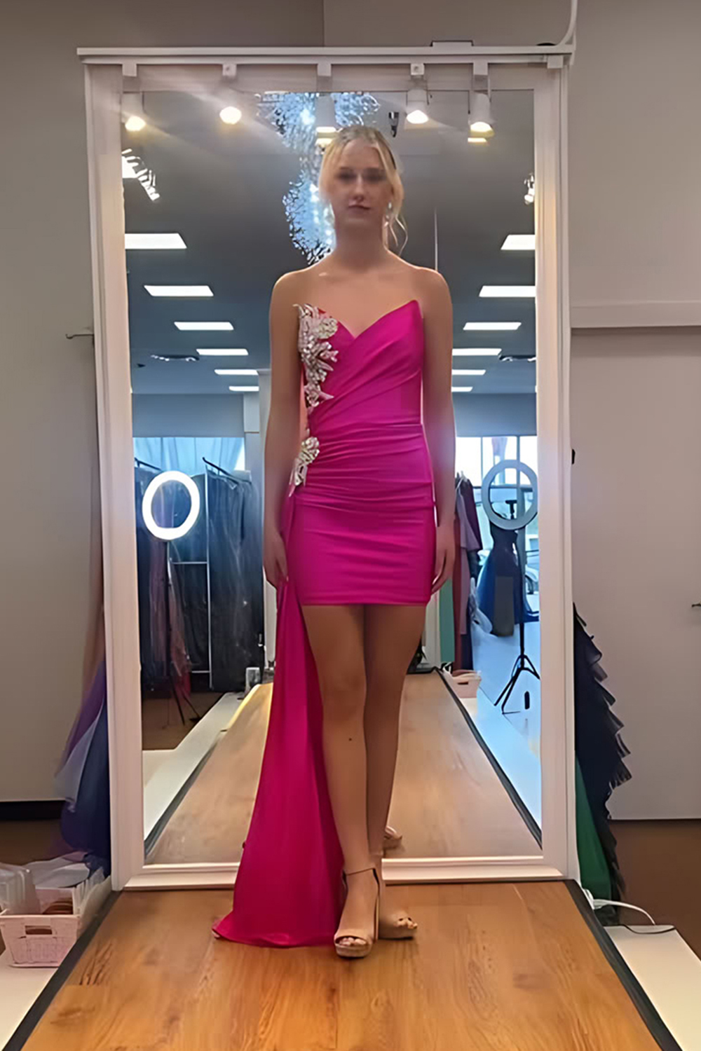 Fuchsia Sweetheart Satin Ruched Short Homecoming Dress with Appliques