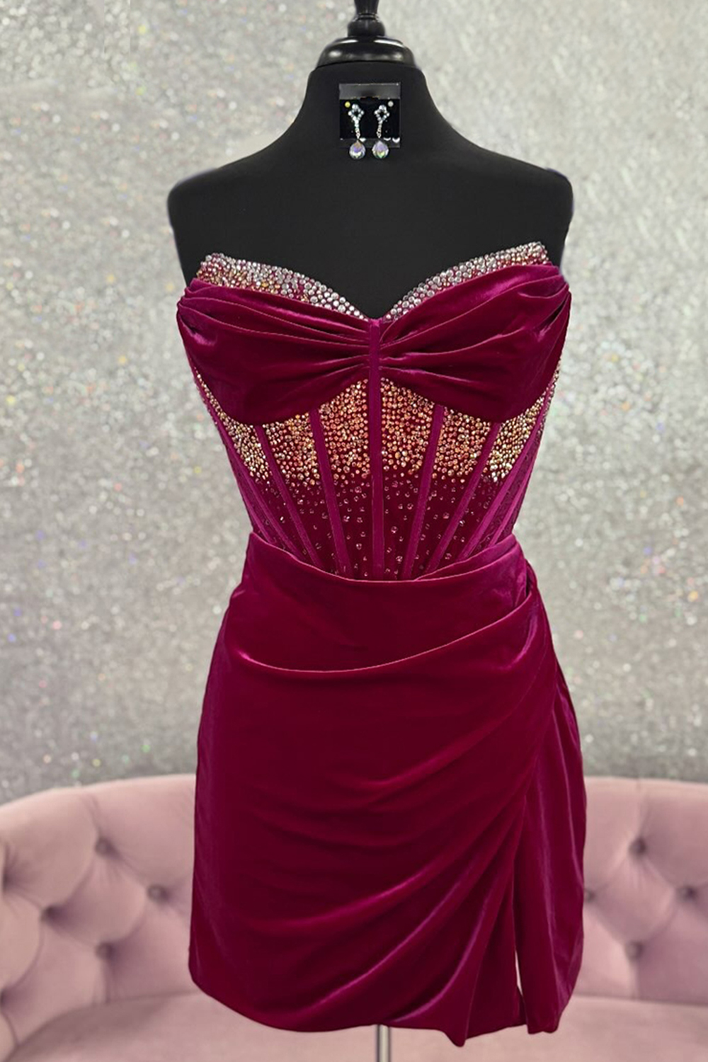 Homrain Women Sparkly Hot Pink Short Corset Homecoming Dress with Beading Sweetheart Velvet Tight Hoco Dress