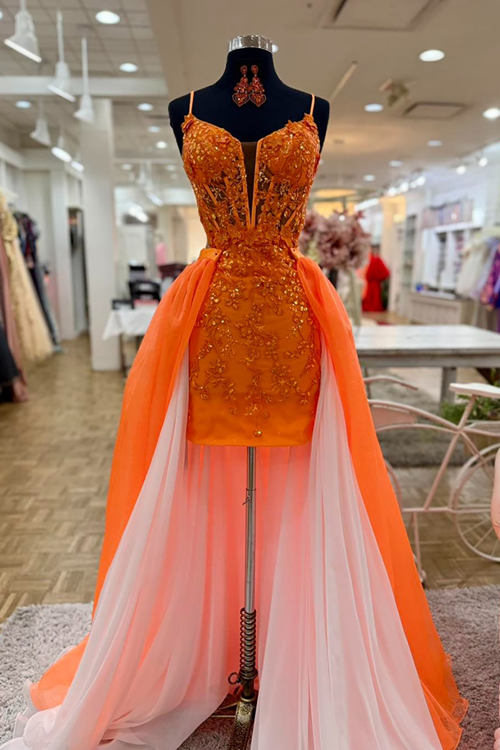 Sparkly Orange Sequin Tight Appliqued Short Corset Homecoming Dress with Cape