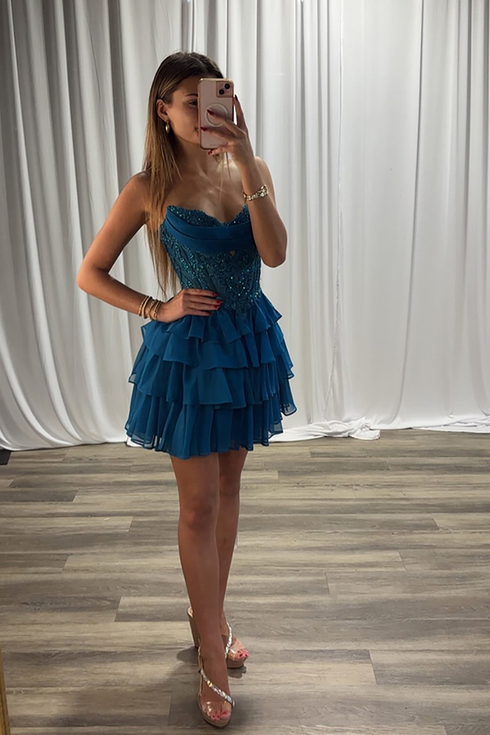 Sparkly Blue A-Line Ruffled Sweetheart Short Corset Homecoming Dress