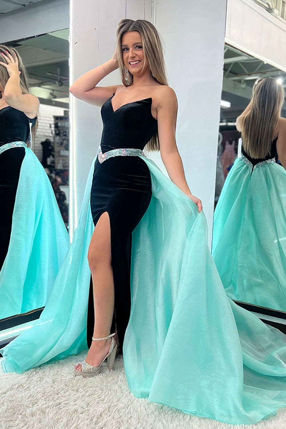 Sparkly Black Sweetheart Velvet Beaded Mermaid Long Prom Dress with Cape