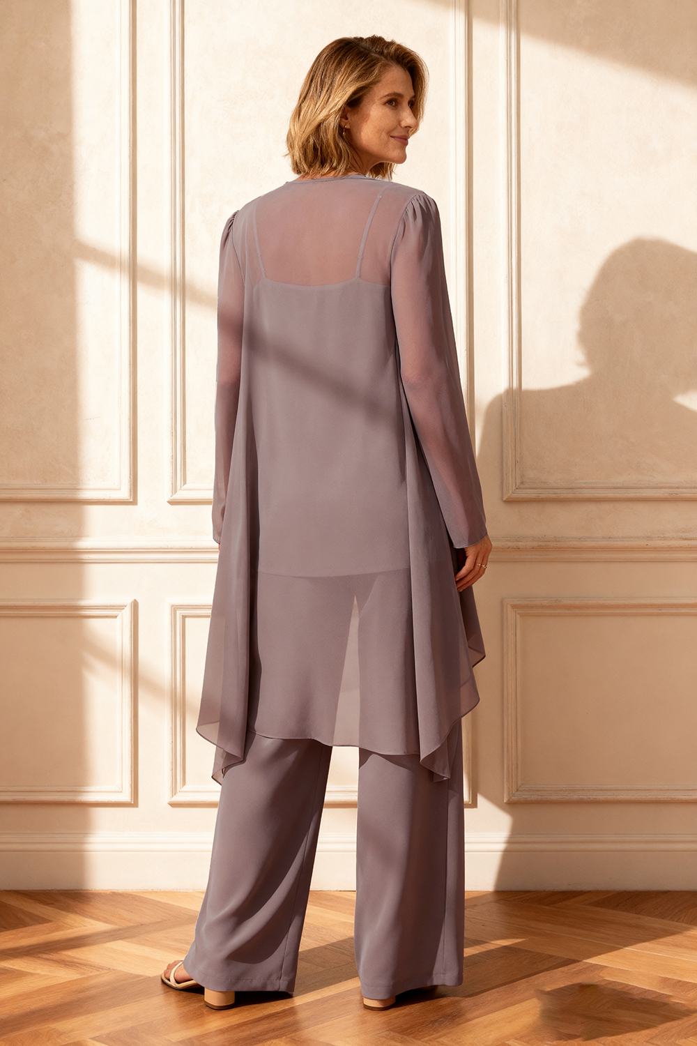 3-Piece Vintage Mauve Round Neck Satin Mother of the Bride Pant Suits with Jacket