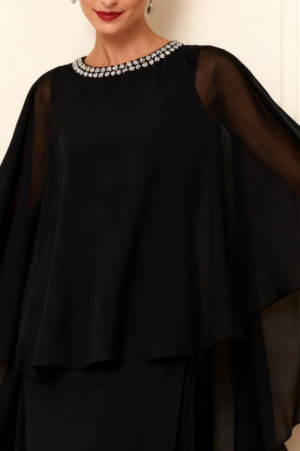Sparkly Black Chiffon Round Neck Floor-Length Mother of the Bride Dress with Beading