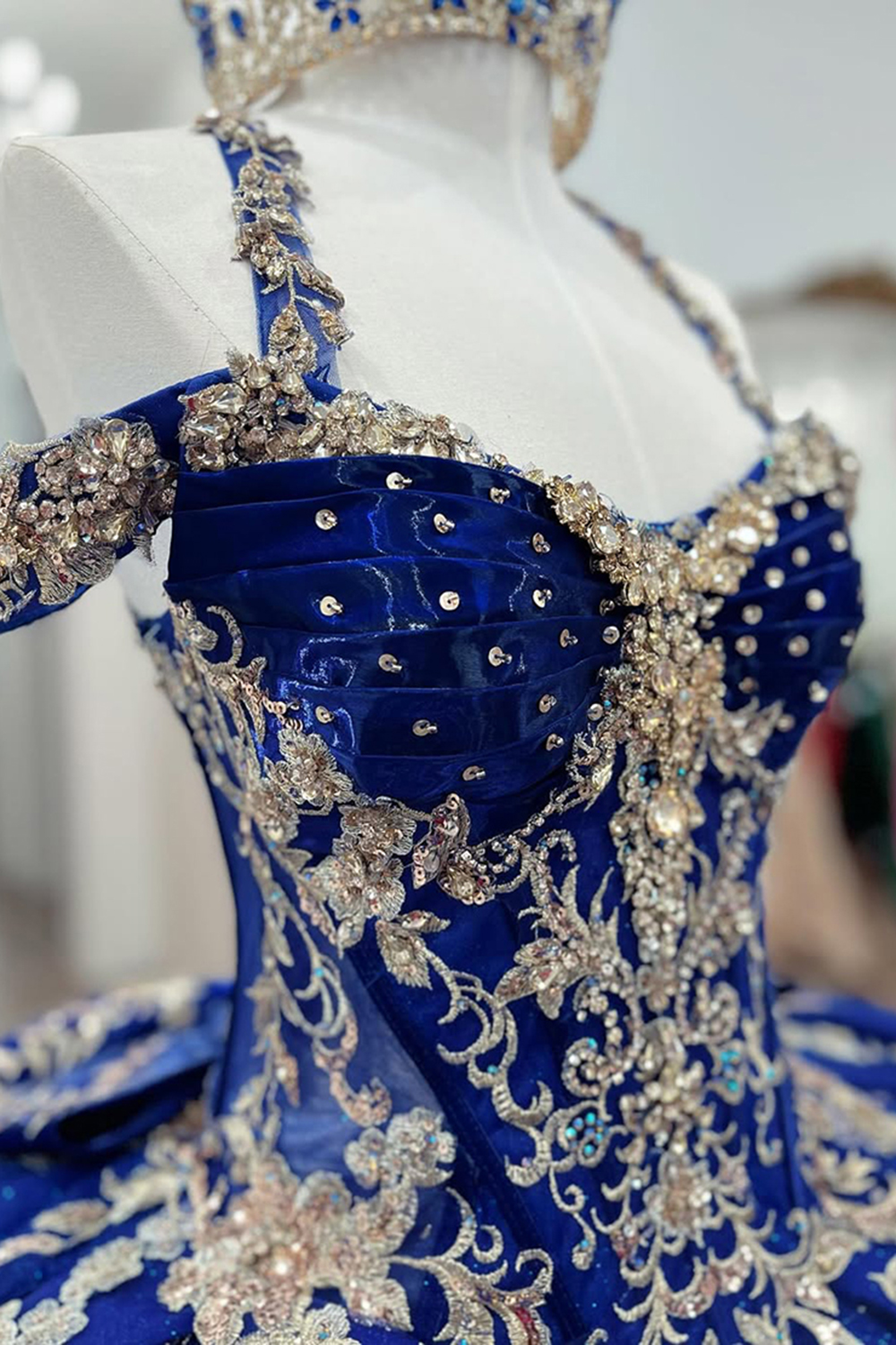 Sparkly Royal Blue Corset Ball Gown Beaded Long Quinceanera Dress with Appliques
