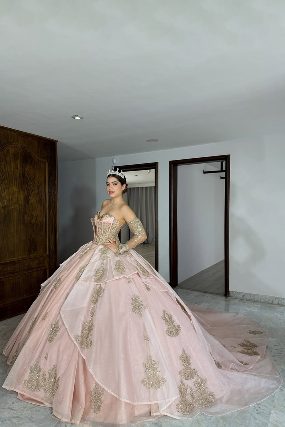 Sparkly Blush Sweetheart Beaded Ball Gown Corset Tulle Long Quinceanera Dress with Appliques