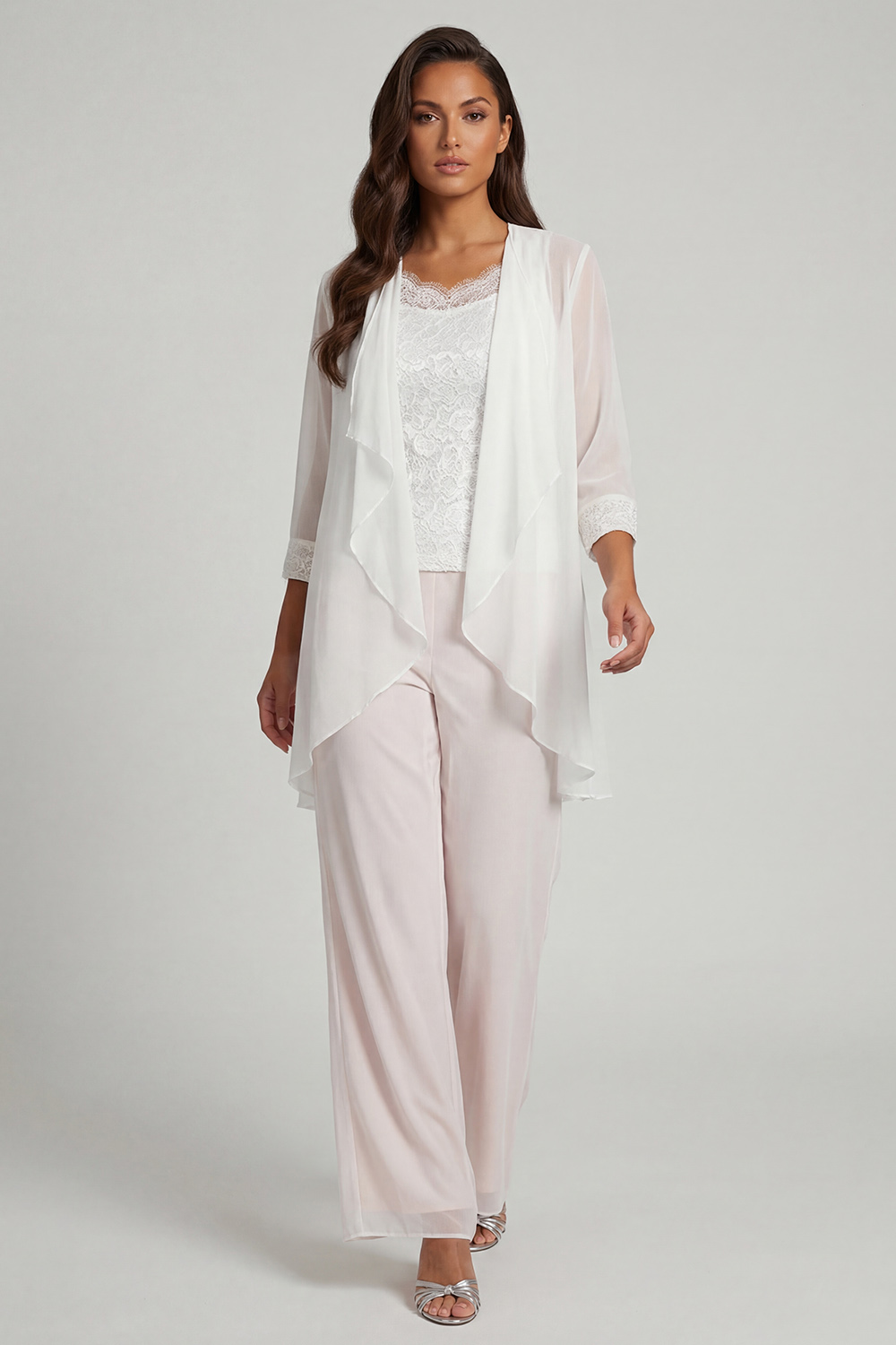 Grey Chiffon Scoop Neck 3 Piece Mother of the Bride Pant Suits with Jacket