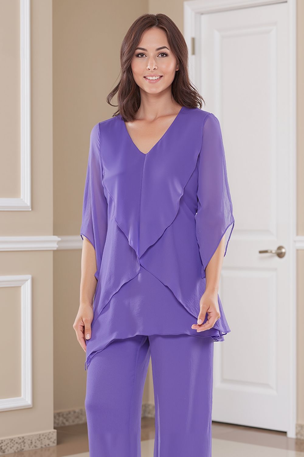 Navy V-Neck Chiffon 2 Piece Mother of the Bride Pant Suits with Sleeves