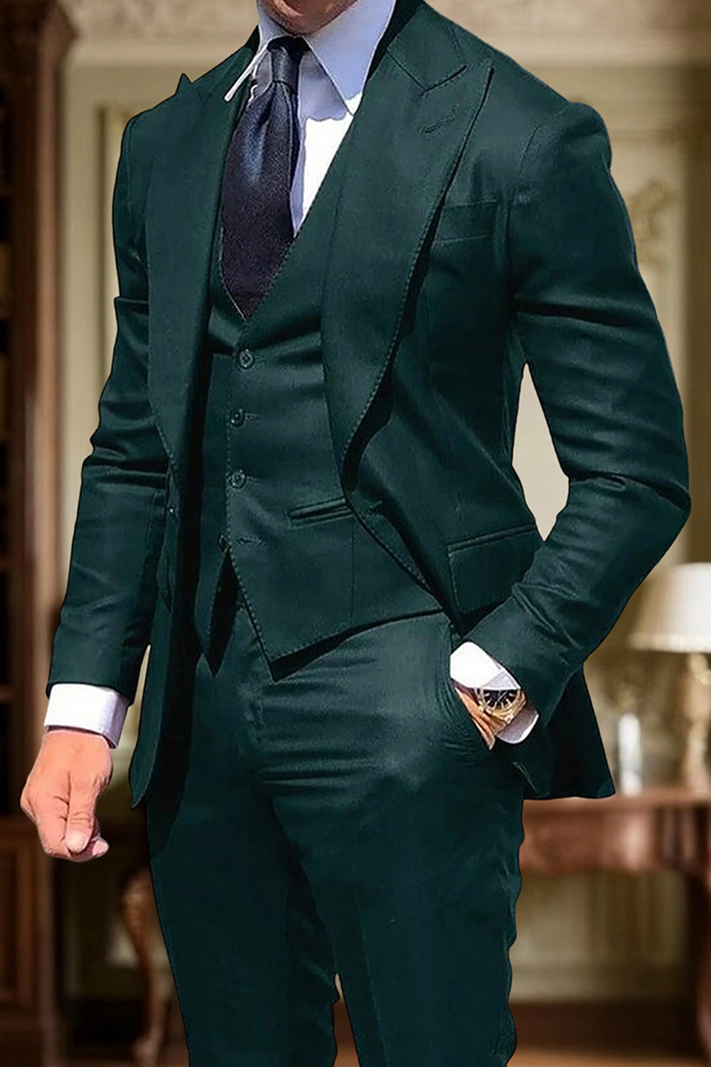 Black Single Breasted Peak Lapel 3 Piece Men Prom Suits