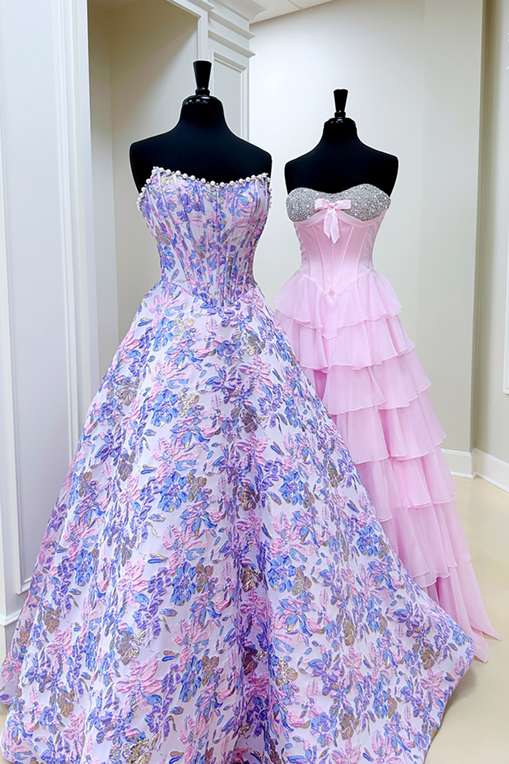 Sparkly Lilac Flower Corset Ball Gown Strapless Long Prom Dress with Pearls