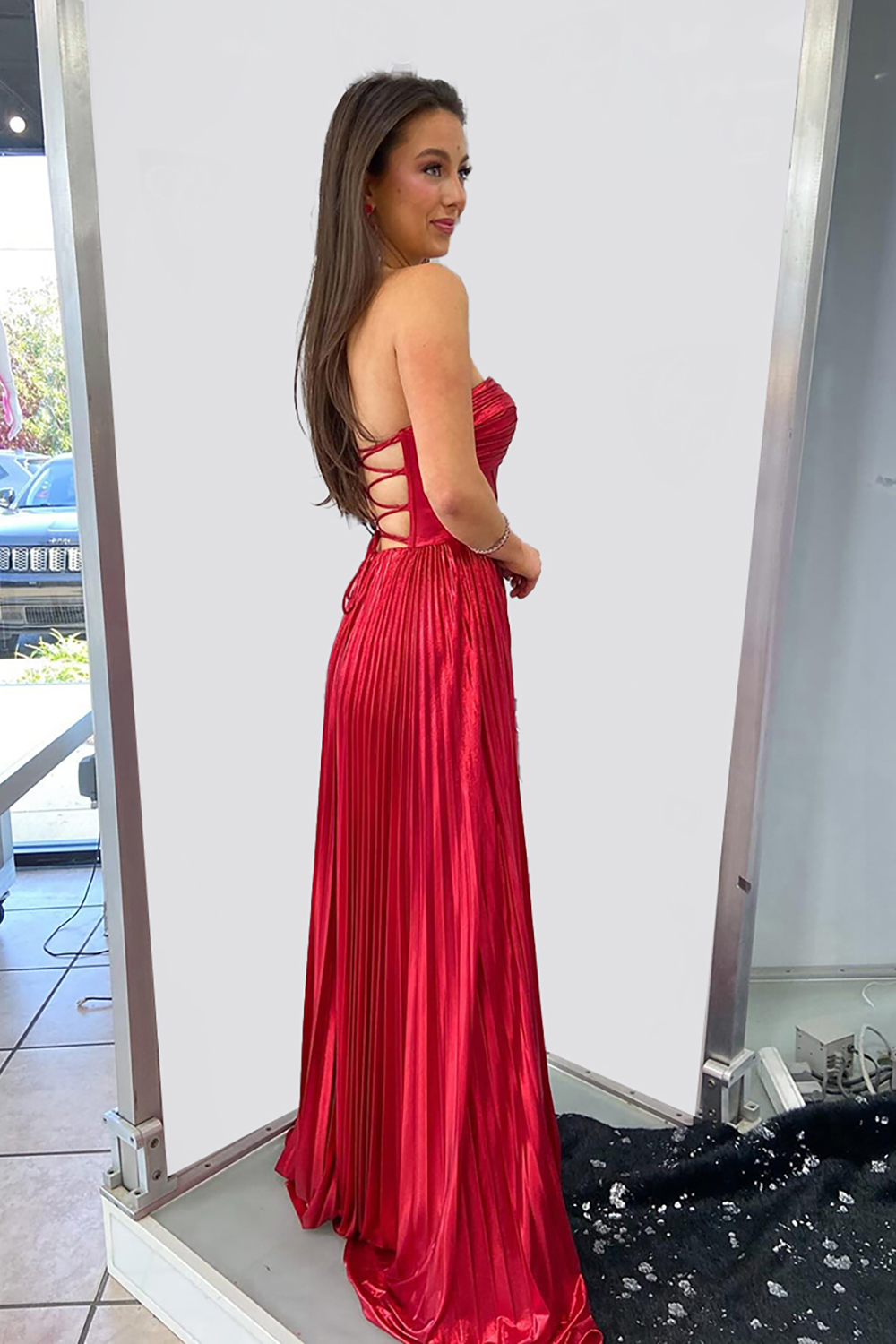 Red Corset Sweetheart Metallic Pleated Long Prom Dress