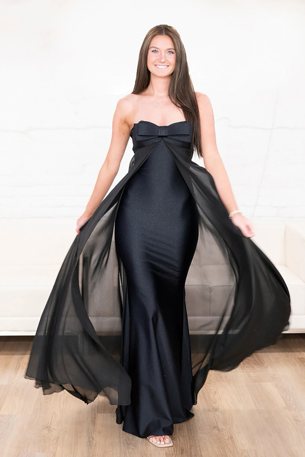 Black Satin Mermaid Sweetheart Long Prom Dress with Cape