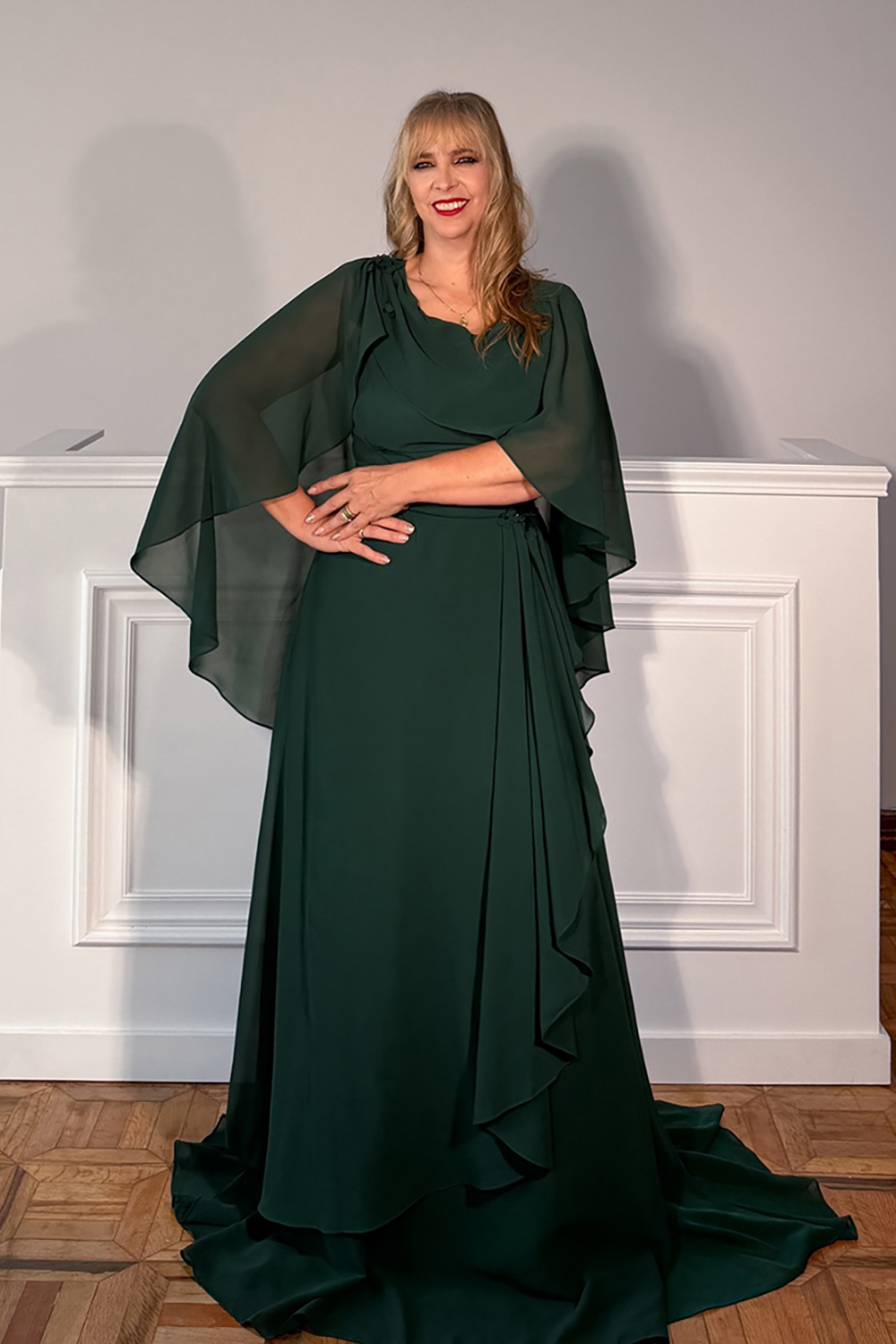 Ruffled Dark Green Chiffon A Line Long Mother of the Bride Dress with Sleeves