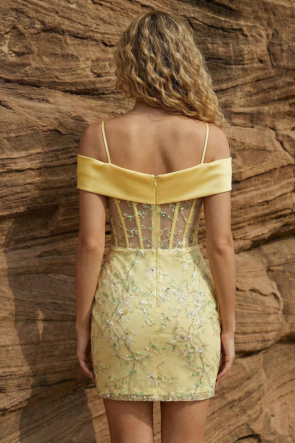 Sparkly Bodycon Cold Shoulder Yellow Lace Short Corset Prom Dress