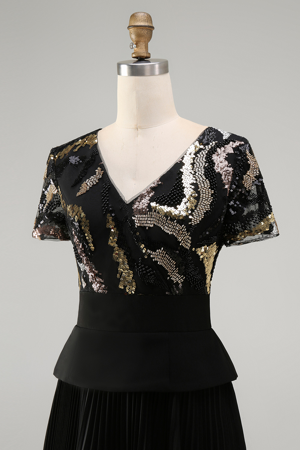 Sparkly Black Beaded V-Neck A Line Long Mother of the Bride Dress with Pleats