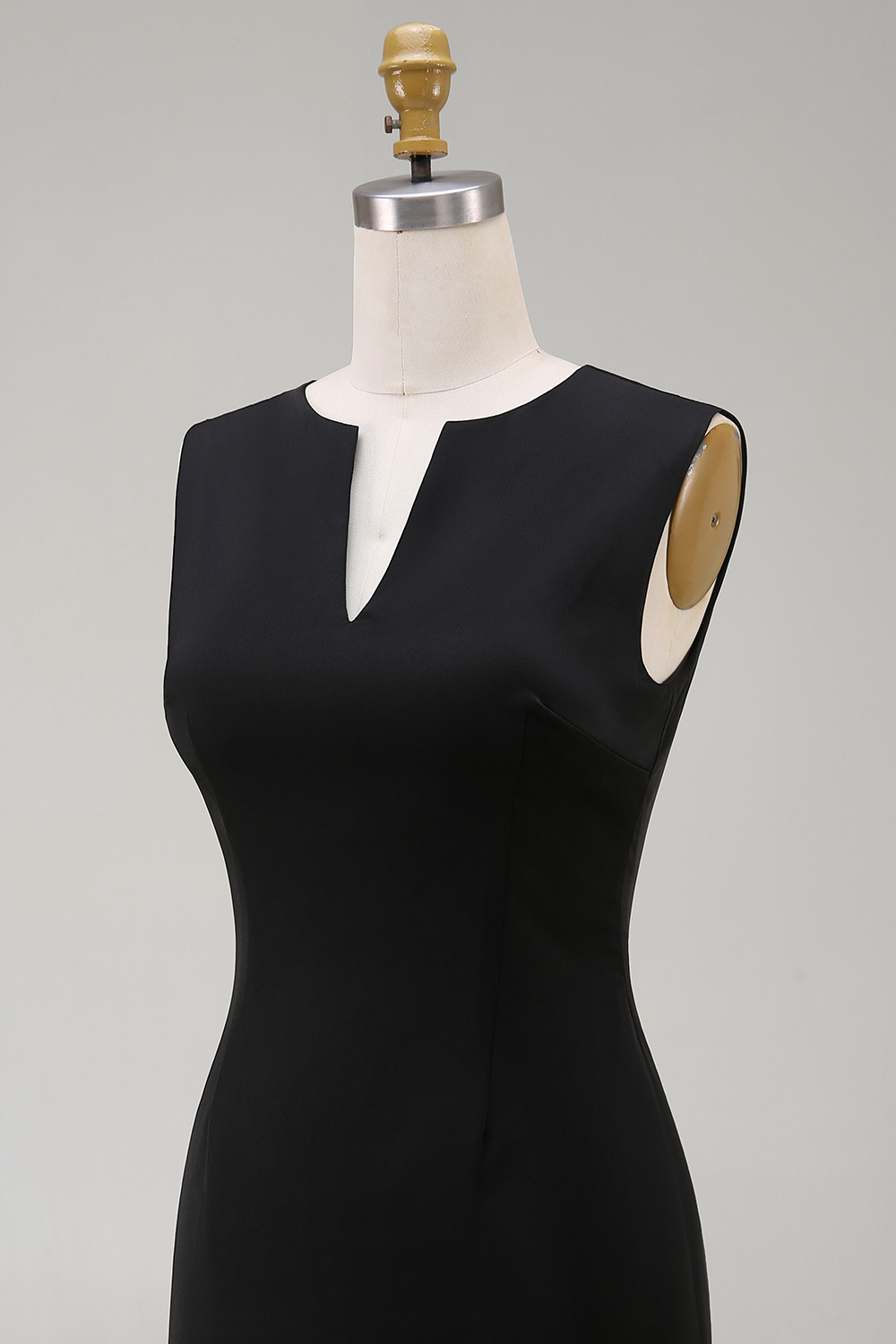 Simple Black V Neck Tight Cocktail Dress with Pleats