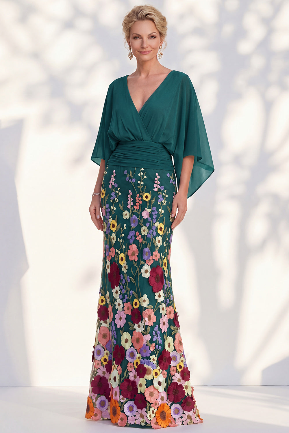 Floral Green Mermaid V-Neck Long Mother of the Bride Dress with Sleeves