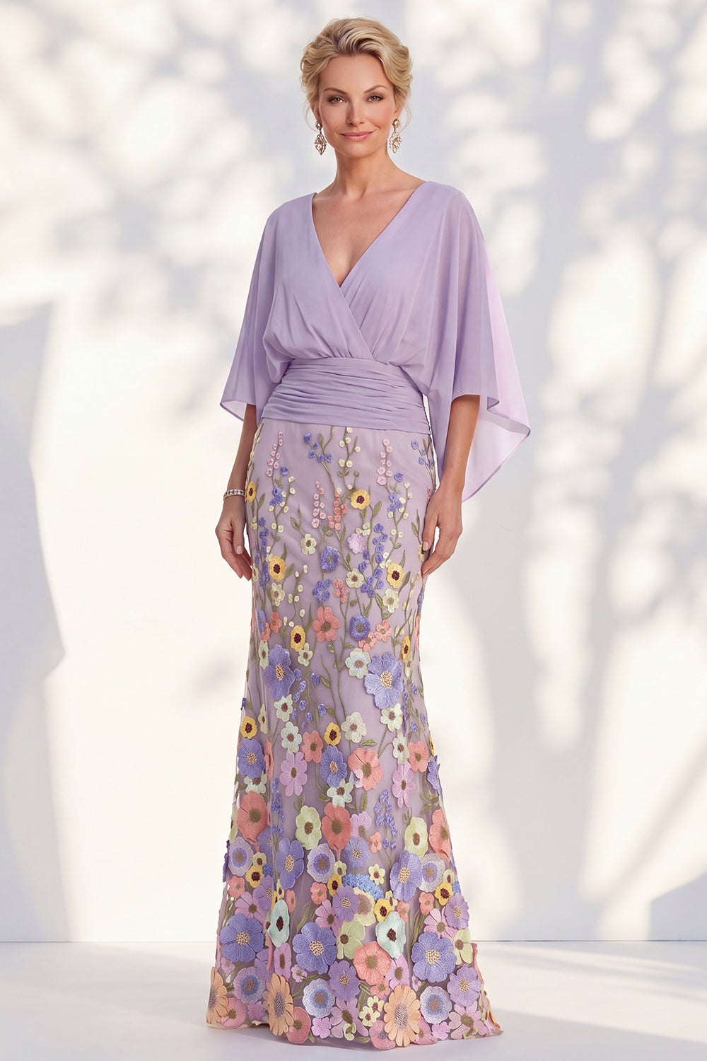 Floral Green Mermaid V-Neck Long Mother of the Bride Dress with Sleeves