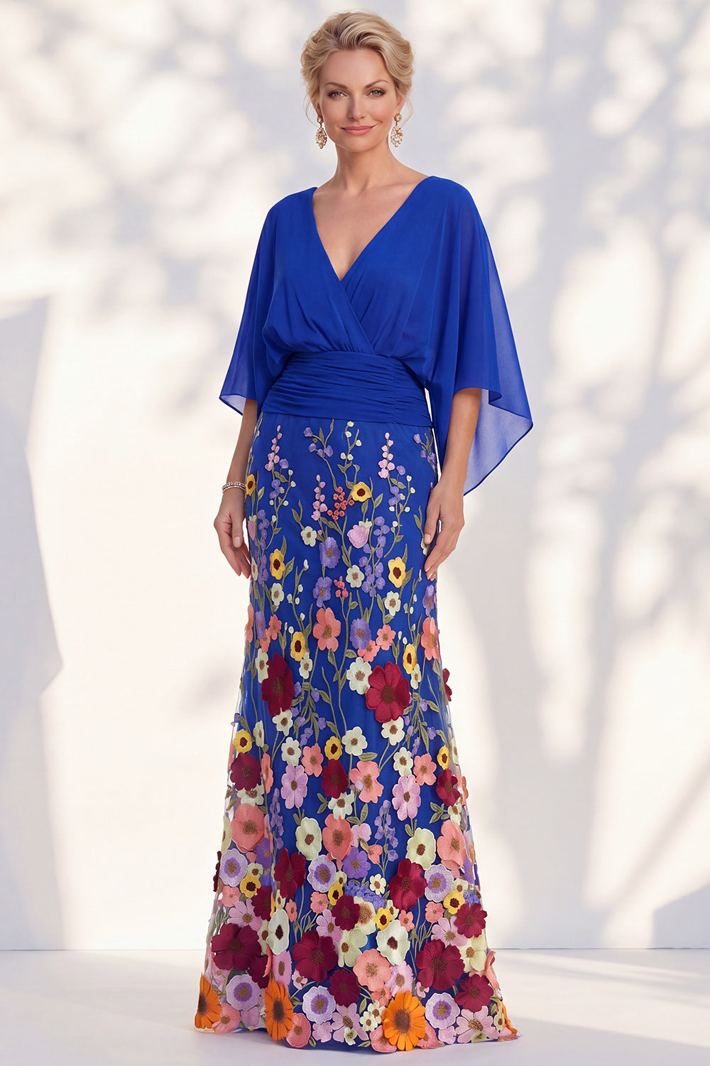 Floral Green Mermaid V-Neck Long Mother of the Bride Dress with Sleeves