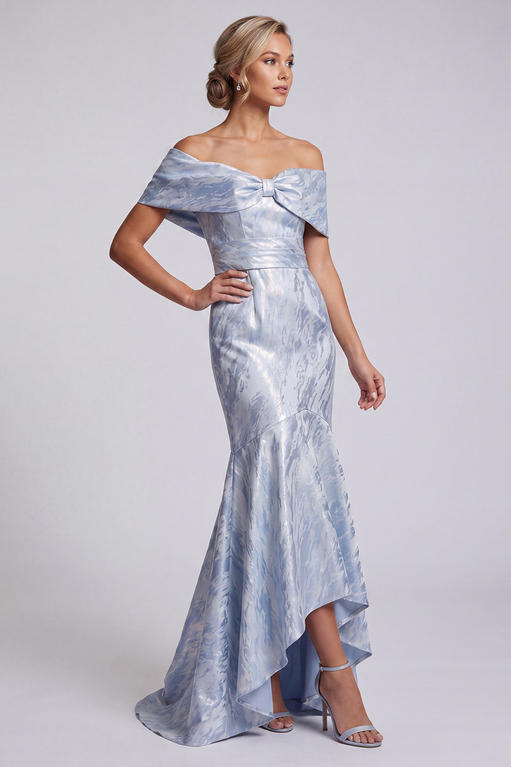 Sky Blue Floral Mermaid Long Mother of the Bride Dress with Pockets