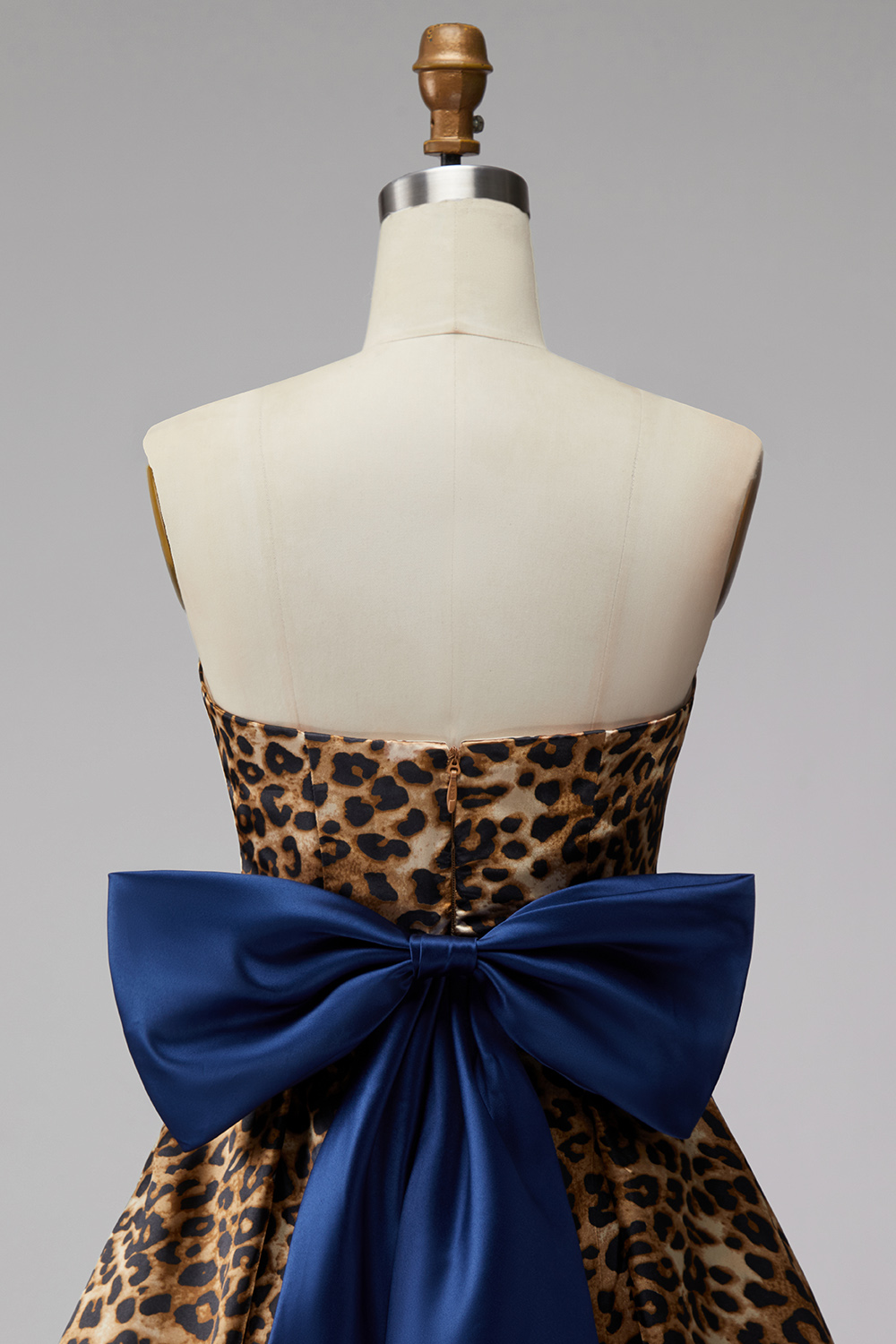 Brown Leopard Print Strapless A Line Ruched Short Homecoming Dress with Bow
