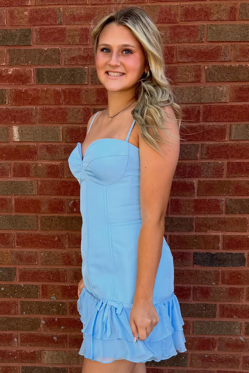 111Light Blue Corset Bodycon Short Homecoming Dress with Ruffles