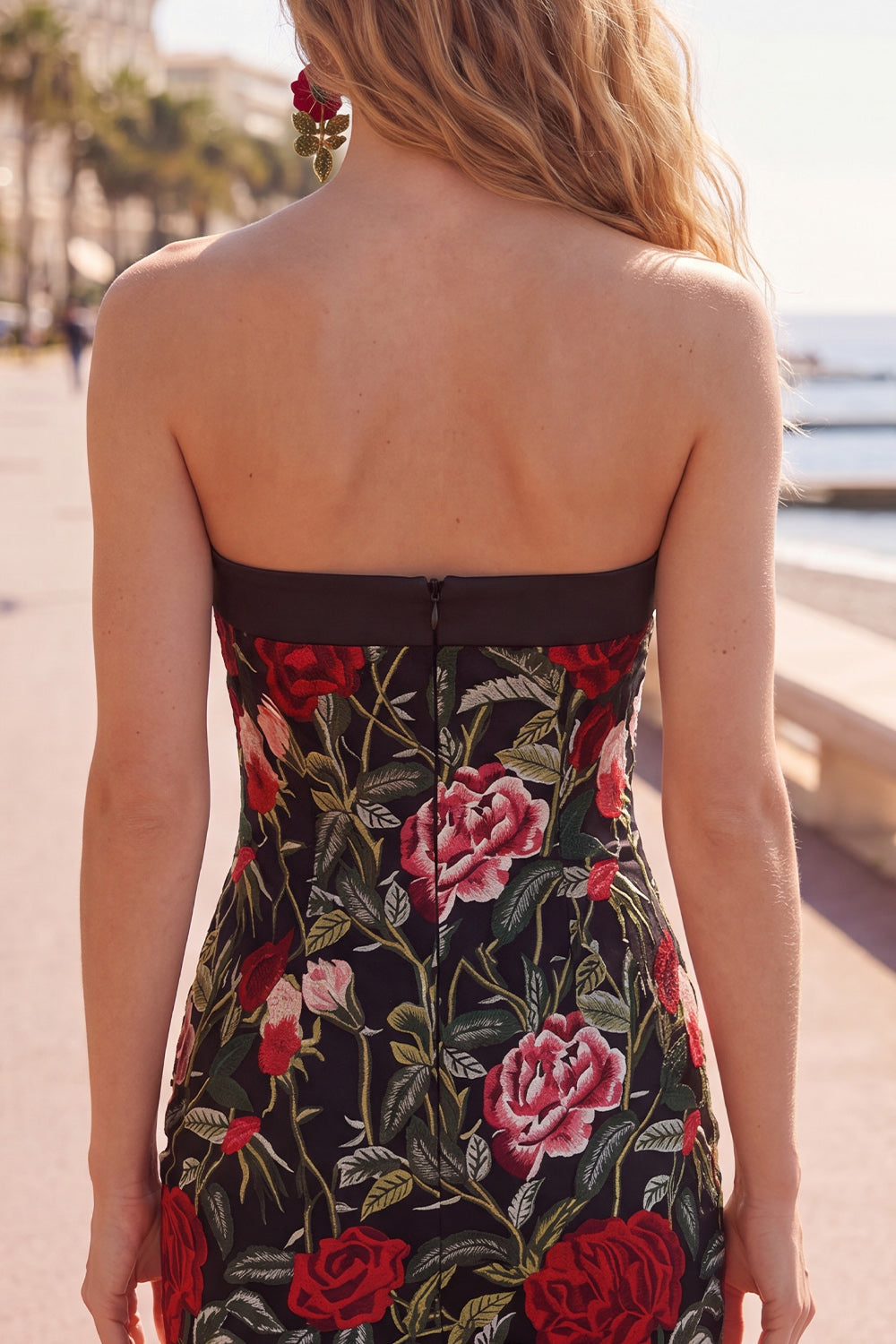 Black Red Flower Strapless Tight Short Homecoming Dress
