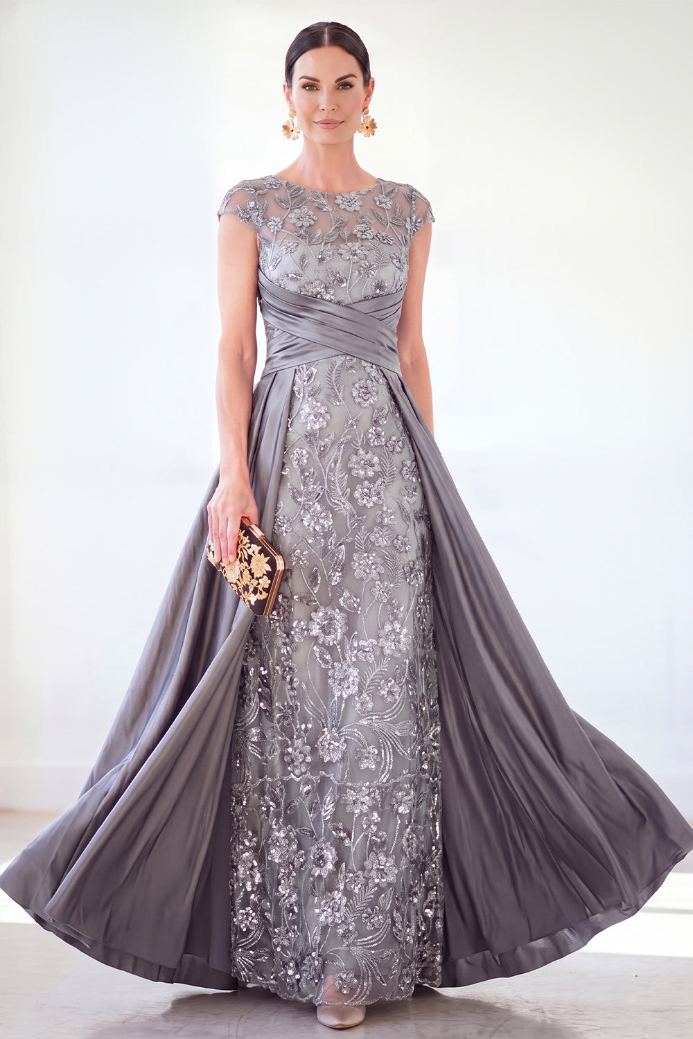 Sparkly Floral Golden Beaded Ruched Sheath Long Mother of the Bride Dress