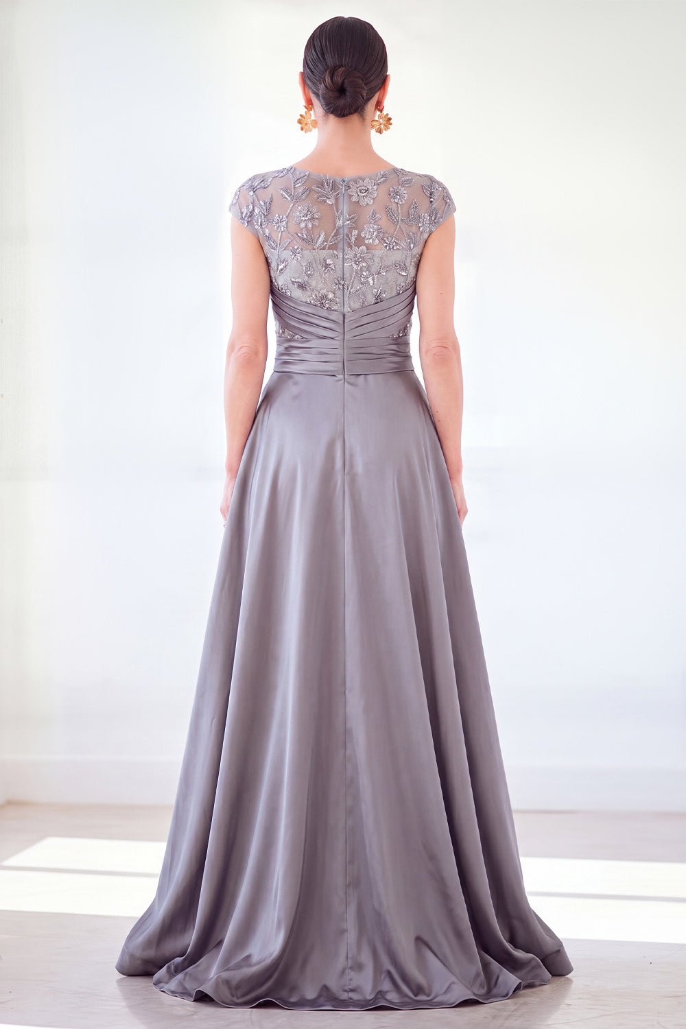 Sparkly Floral Golden Beaded Ruched Sheath Long Mother of the Bride Dress