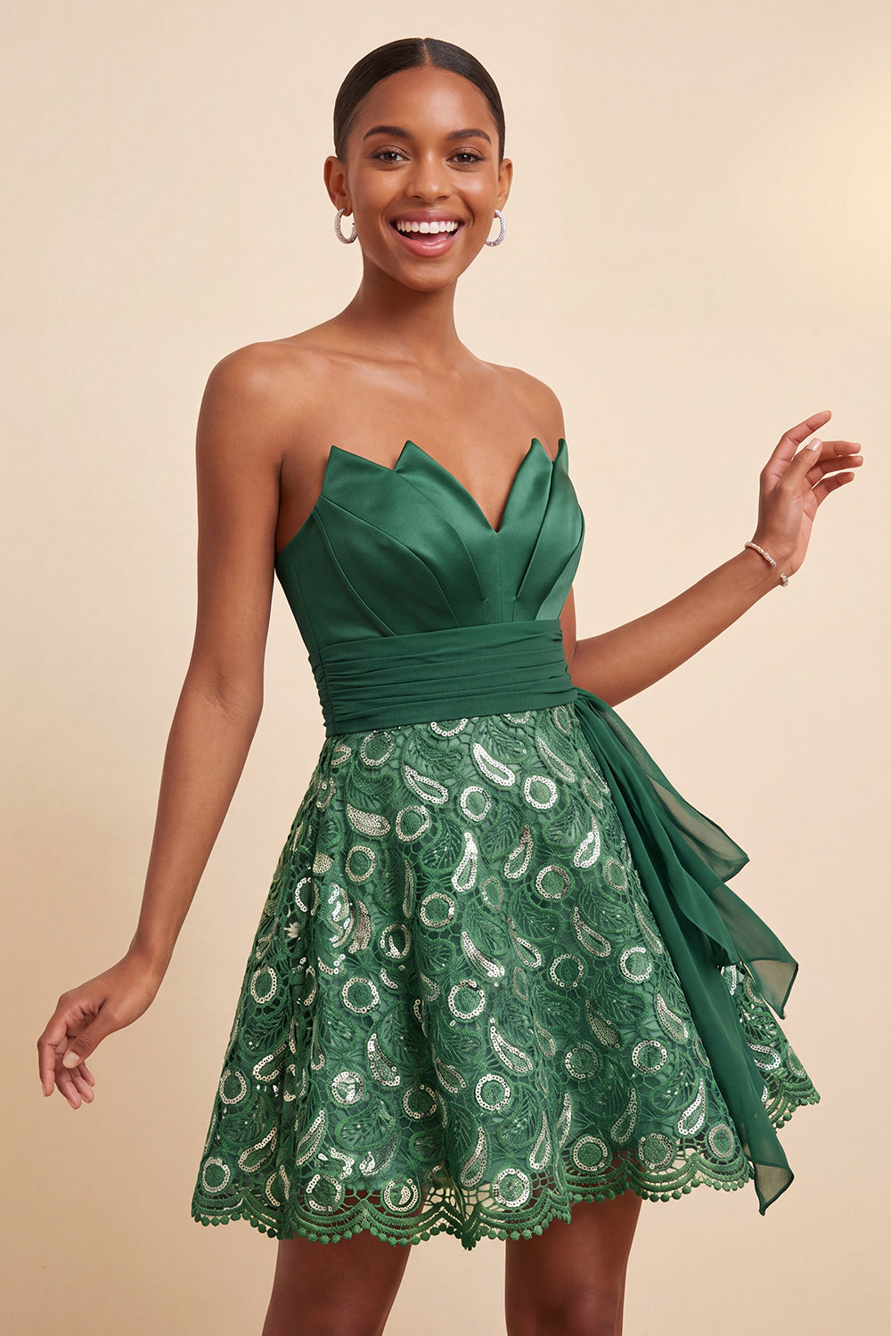 Dark Green Lace Ruched A Line Short Homecoming Dress with Sash