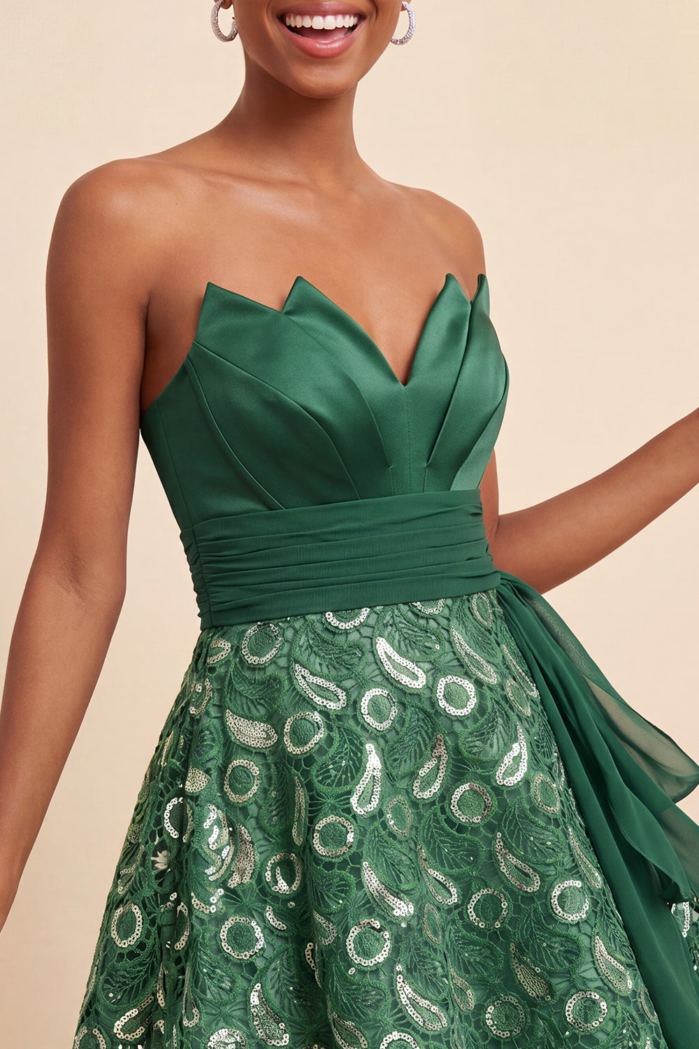 Dark Green Lace Ruched A Line Short Homecoming Dress with Sash