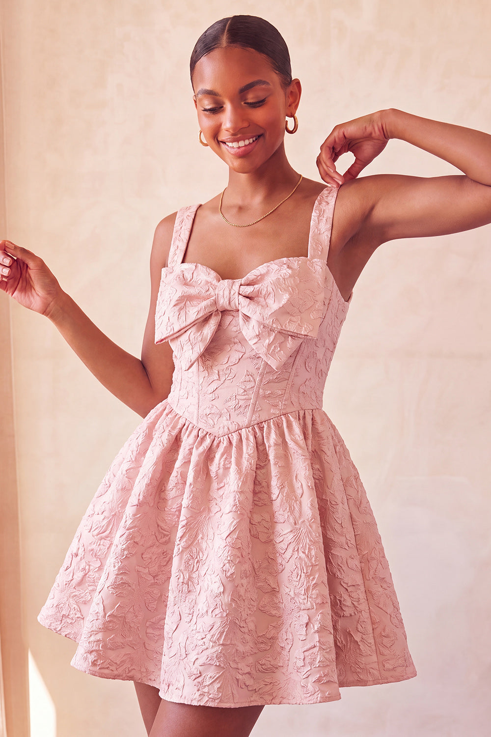 Pink Corset Jacquard A Line Short Homecoming Dress with Bow