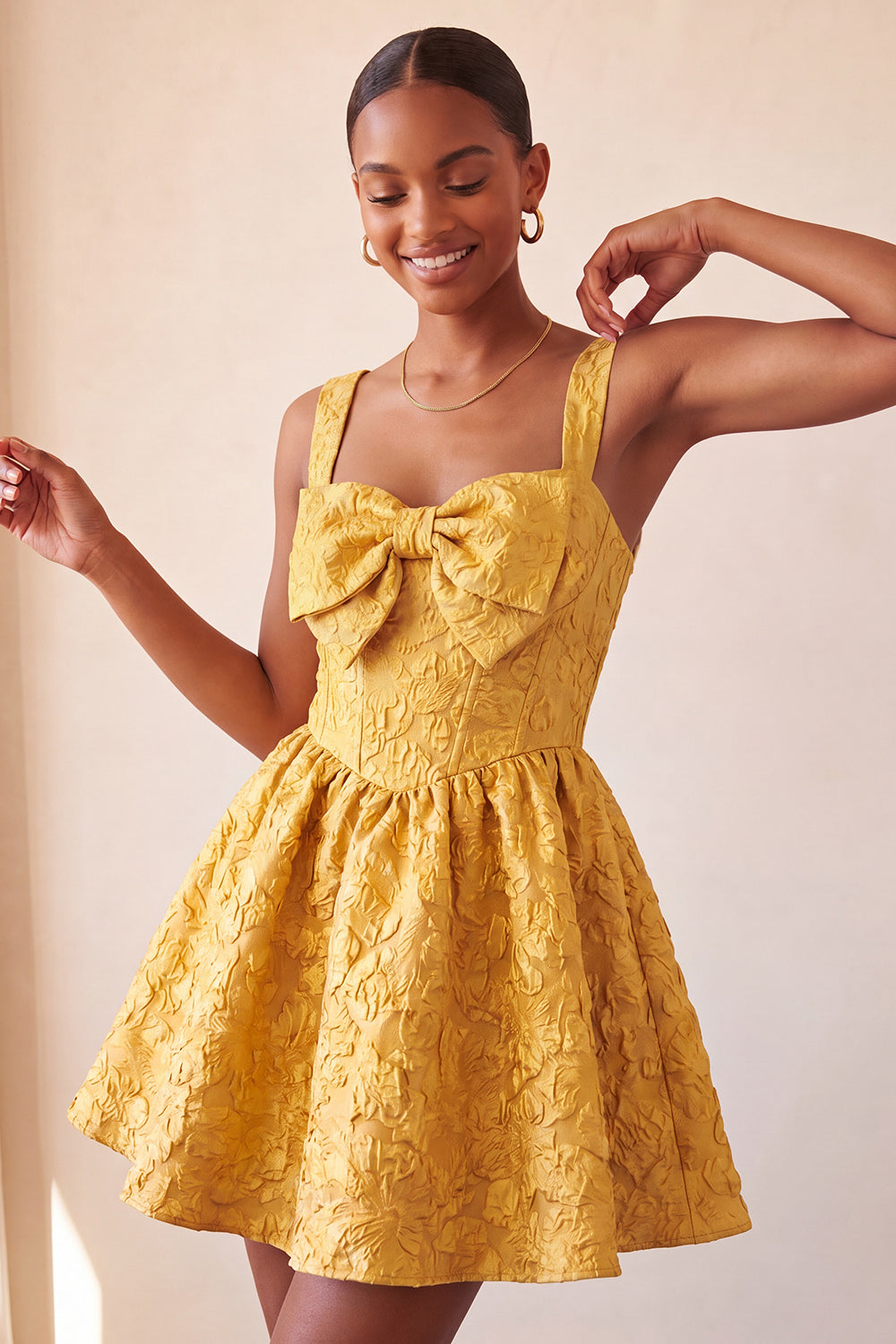 Pink Corset Jacquard A Line Short Homecoming Dress with Bow