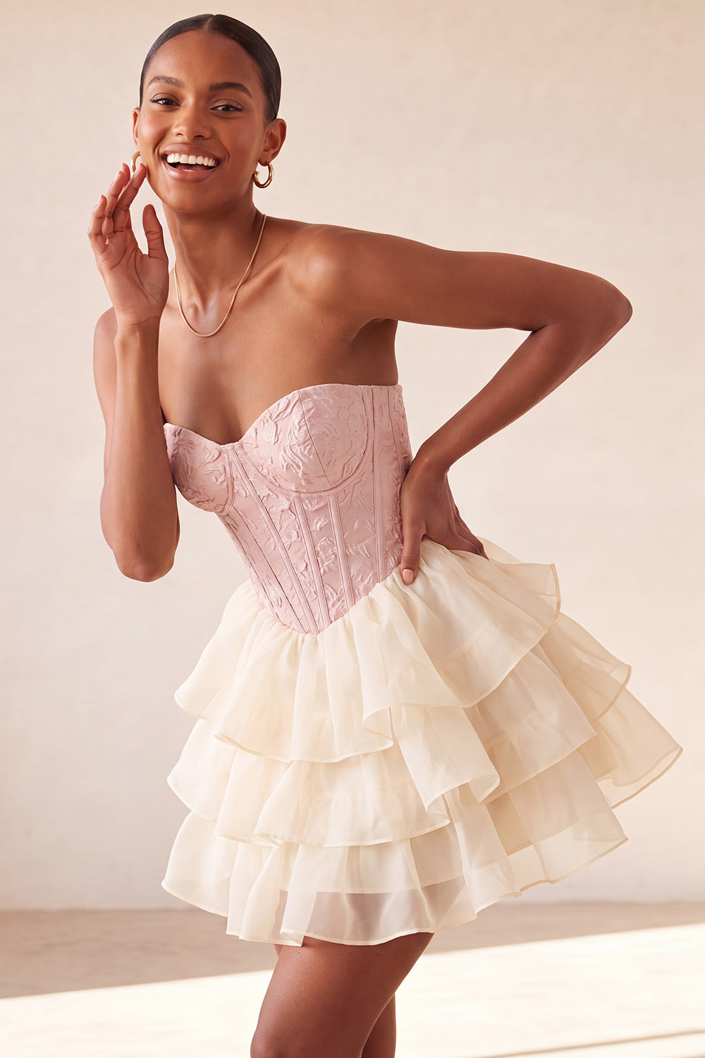 Pink Ruffled Corset Jacquard Tiered A Line Short Homecoming Dress