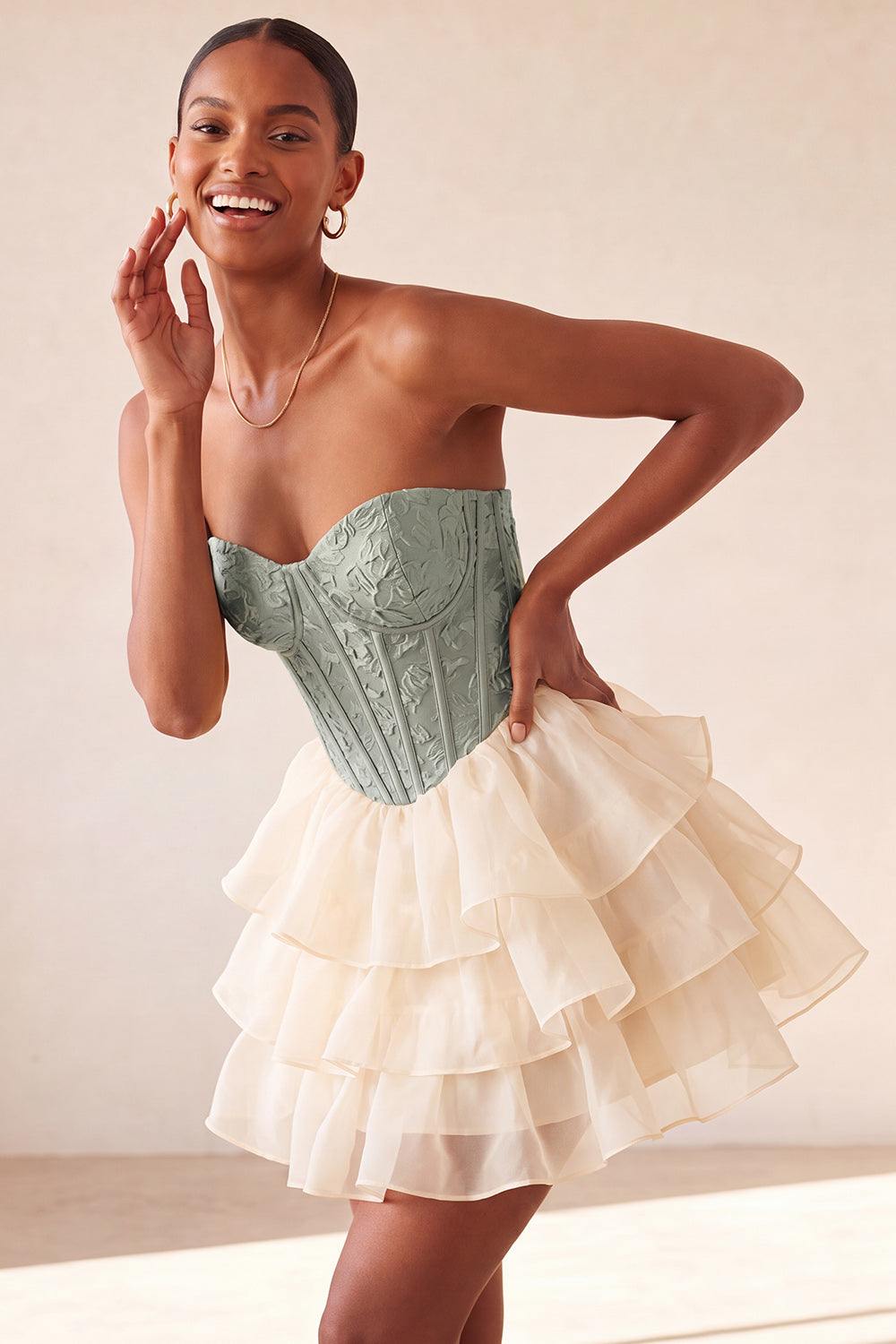 Pink Ruffled Corset Jacquard Tiered A Line Short Homecoming Dress