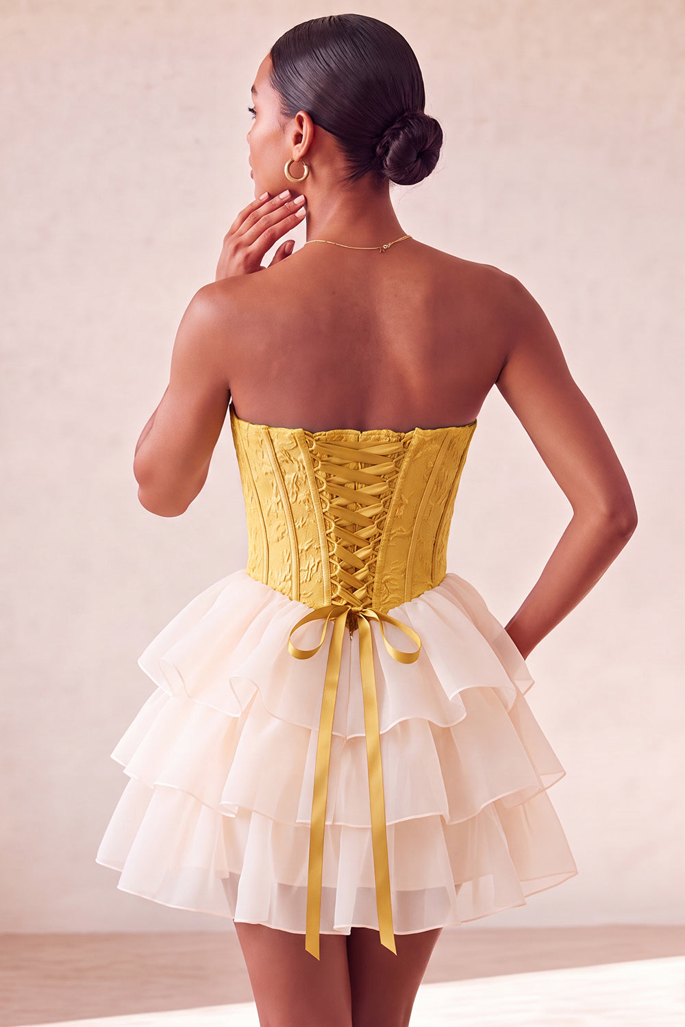 Pink Ruffled Corset Jacquard Tiered A Line Short Homecoming Dress