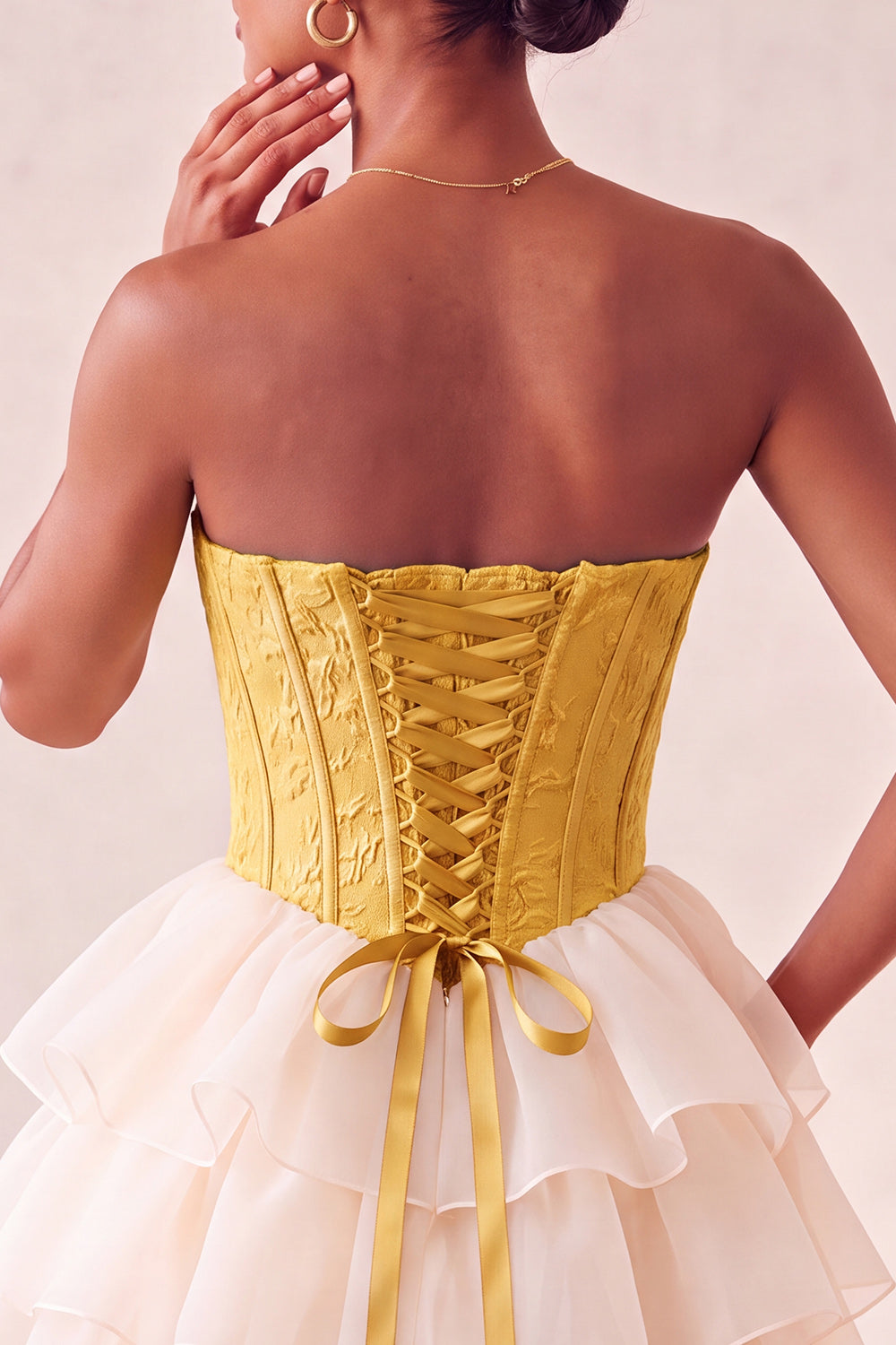 Pink Ruffled Corset Jacquard Tiered A Line Short Homecoming Dress