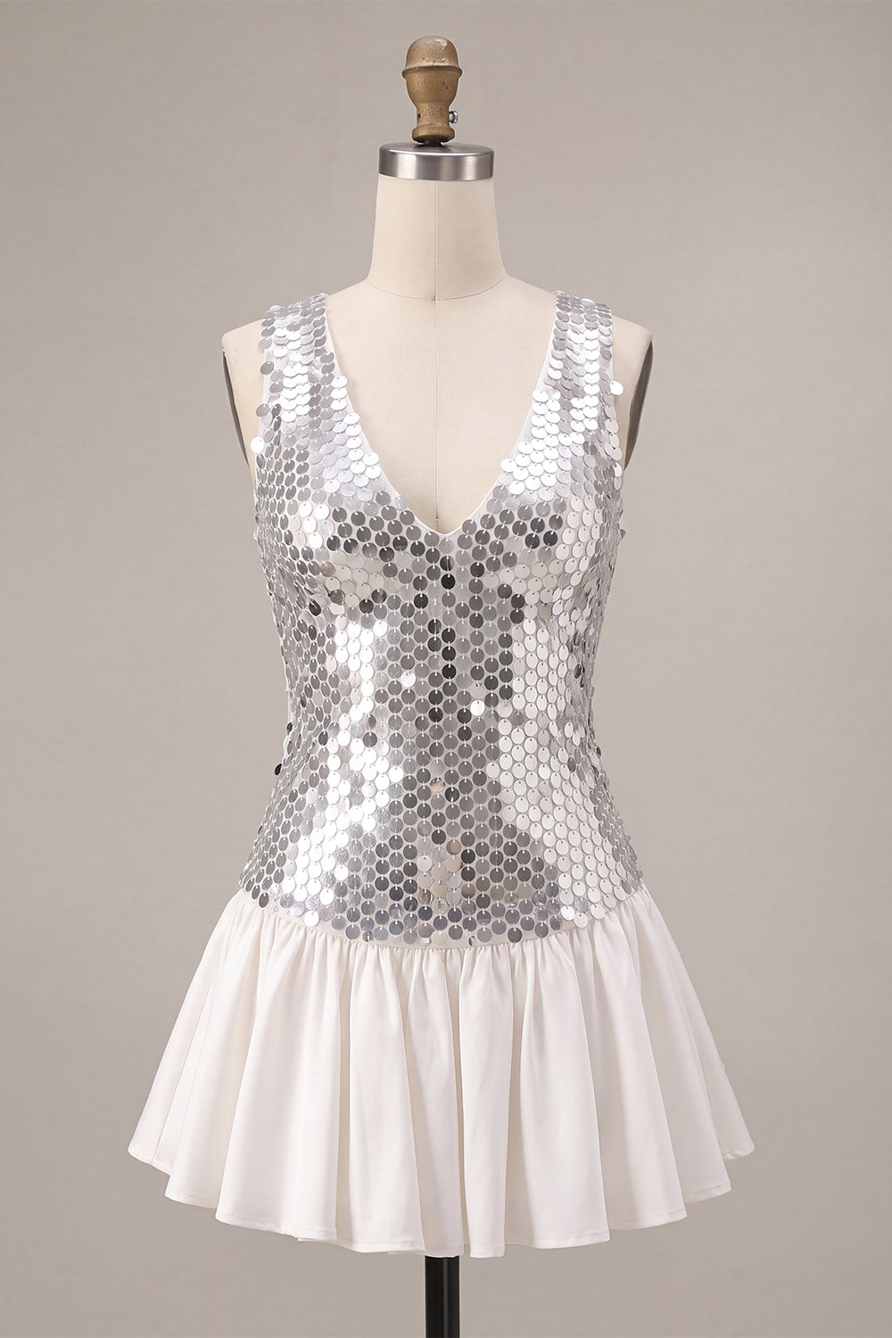 Sparkly Silver Sequin A Line V-Neck Short Homecoming Dress