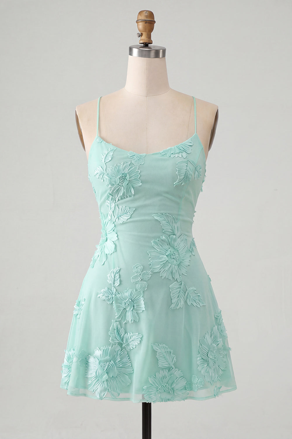 Lilac A-Line Spaghetti Straps Floral Short Homecoming Dress