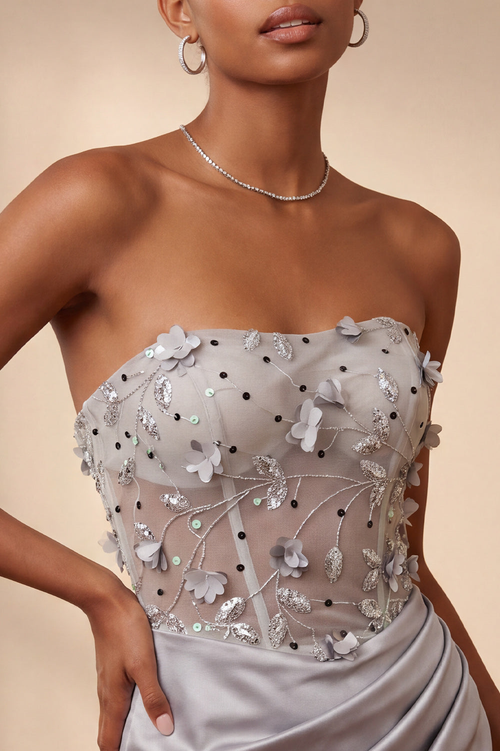 Light Grey Corset Strapless Short Tight Homecoming Dress with 3D Flowers