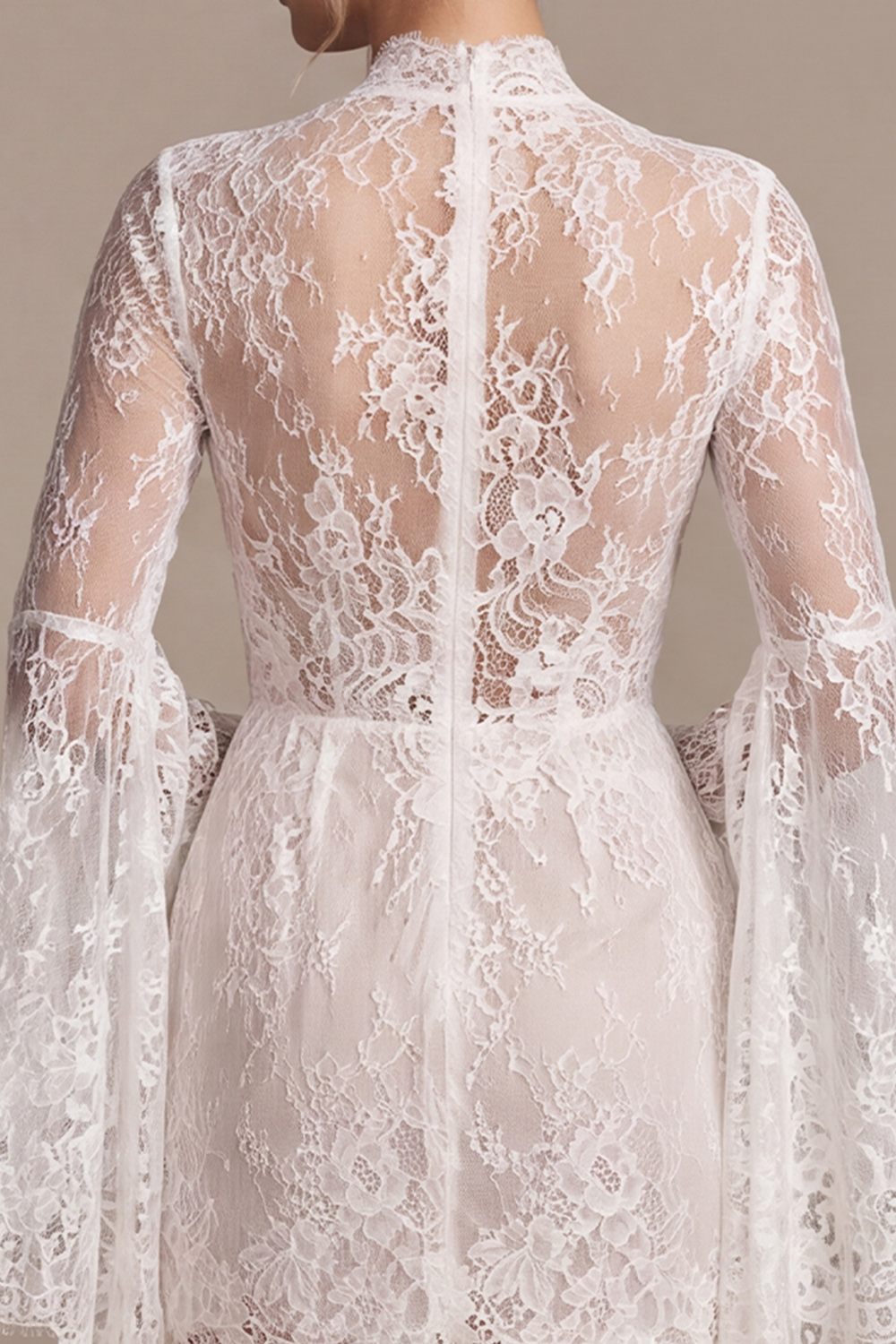 White Bodycon V-Neck Short Wedding Dress