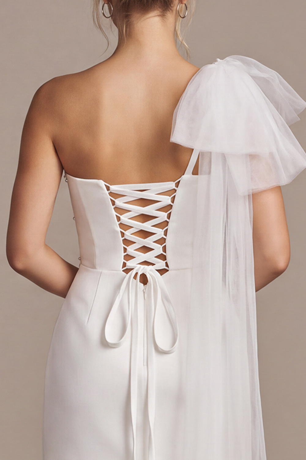 White Bodycon One Shoulder Mini Wedding Dress with pearls
