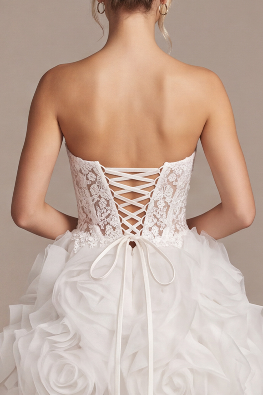 White Floral Sweetheart A Line Ruffled Mini Wedding Dress  with Lace