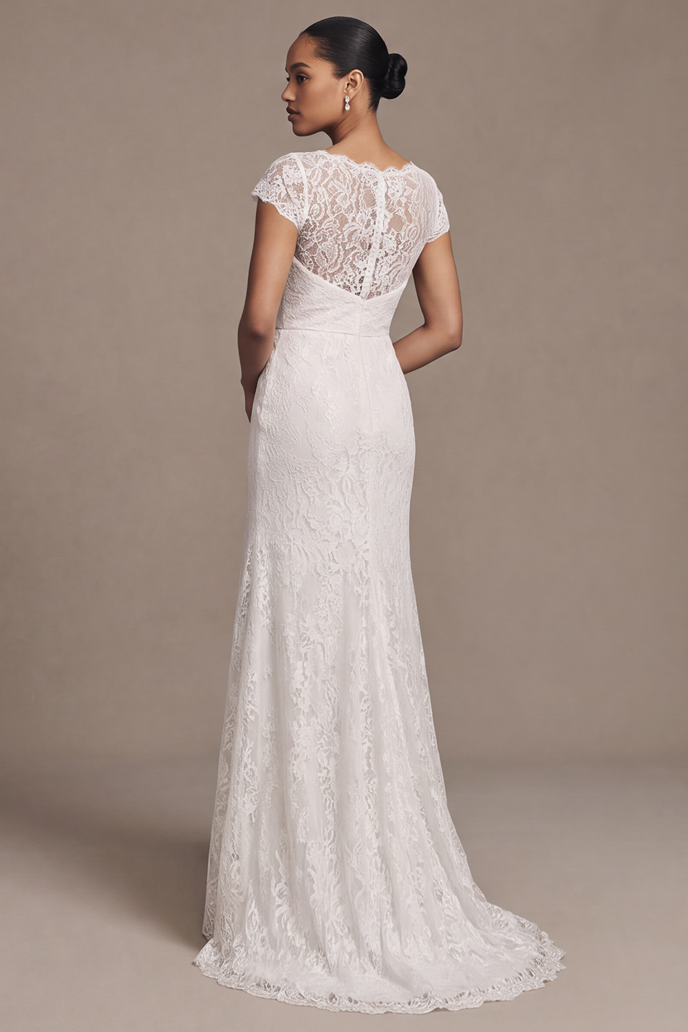White Mermaid Sweep Train V-Neck Ruched Wedding Dress