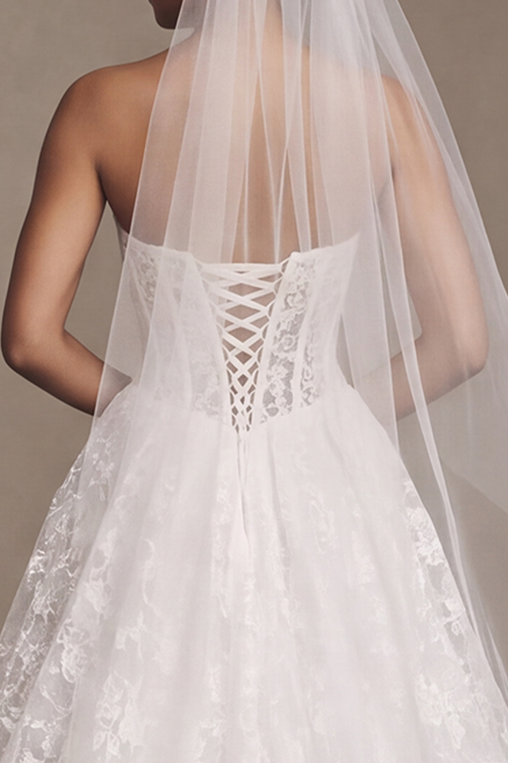 White Corset A-Line Floral Sweep Train Wedding Dress with Lace Appliques