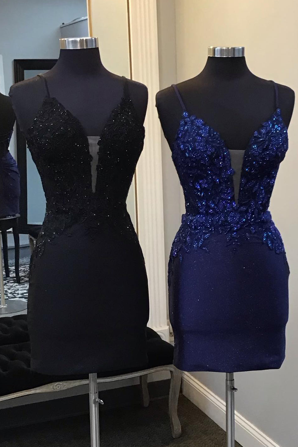 Sparkly Black Sequin Tight Short Homecoming Dress with Appliques