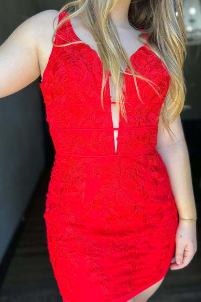 Red V-Neck Lace Tight Short Homecoming Dress