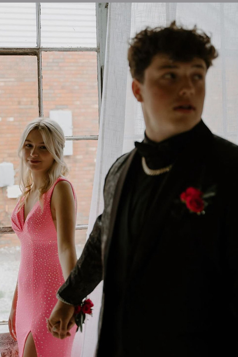 Sparkly Green Beaded Mermaid V-Neck Backless Long Prom Dress